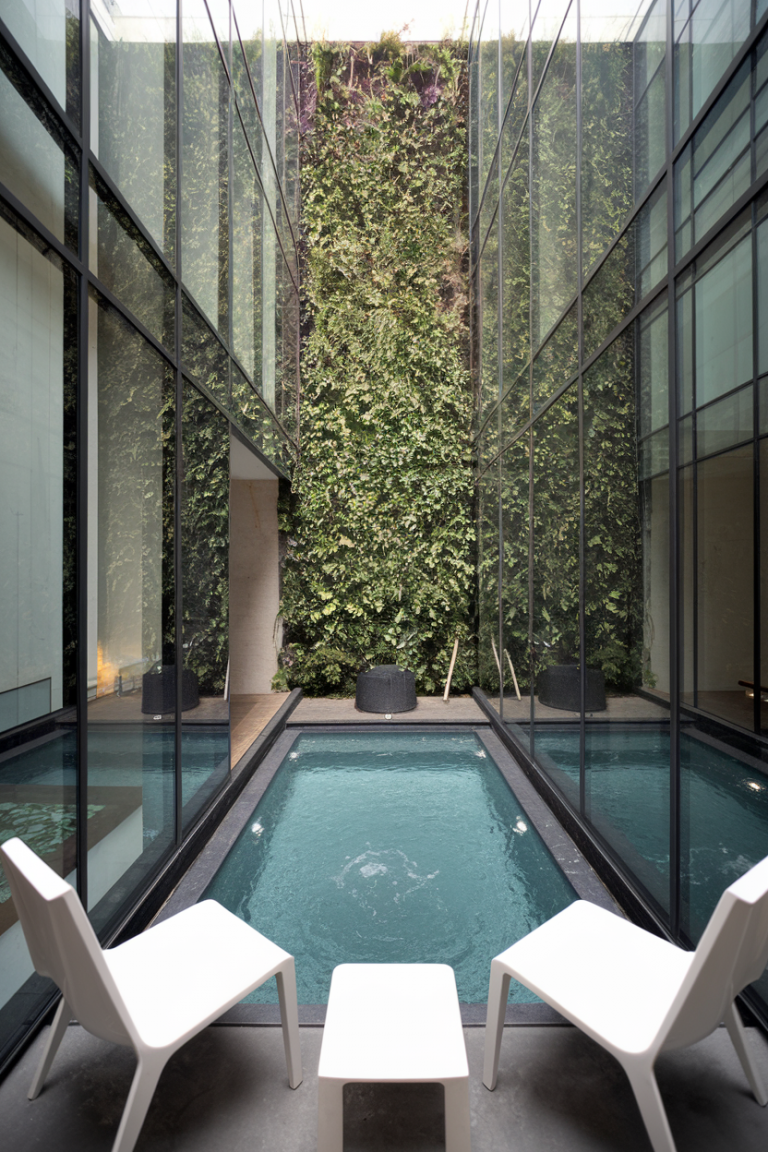 Outdoor Pool Area Ideas: 38 Stylish Designs for Modern, Rustic ...