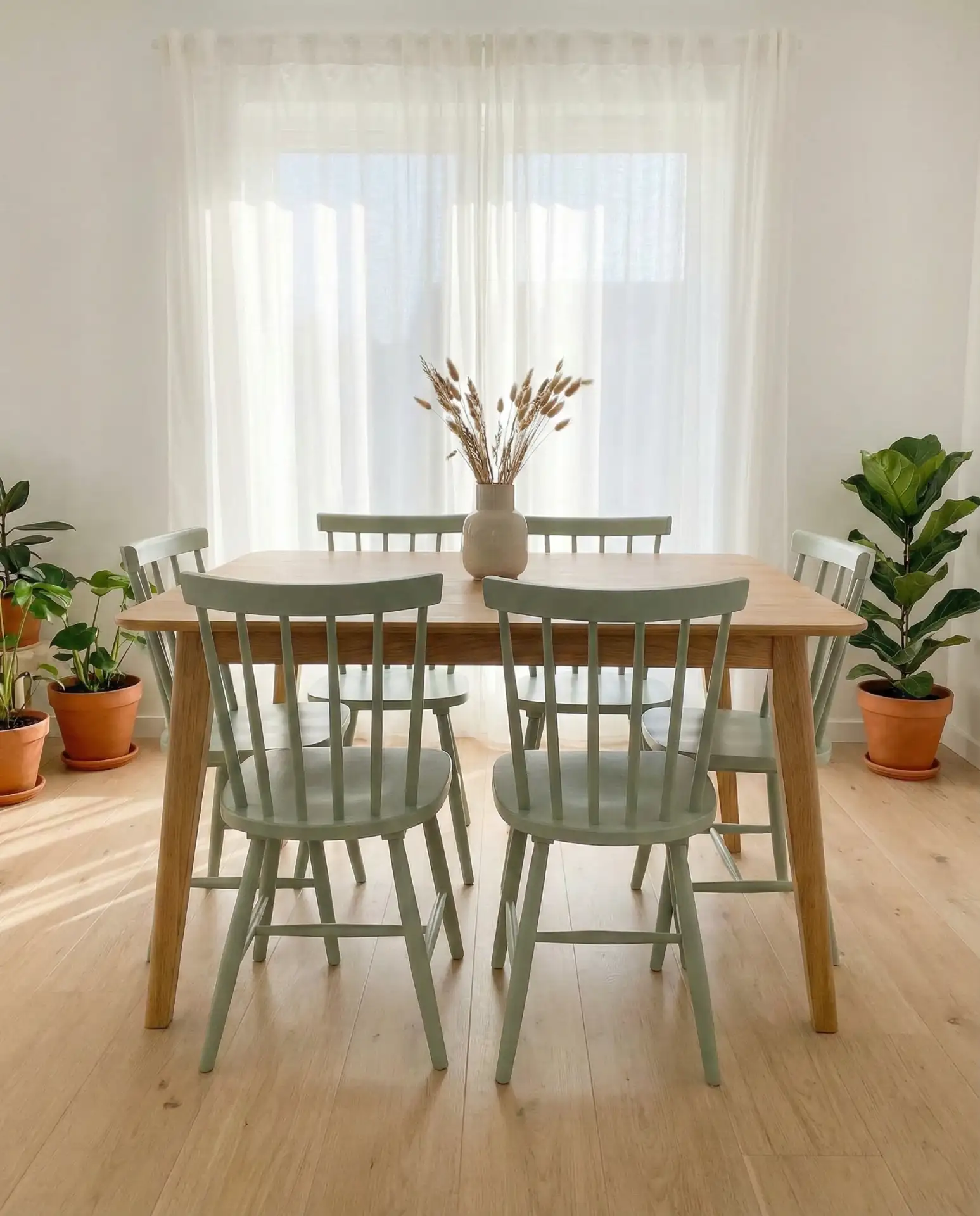 Graceful Green Dining Chairs 1
