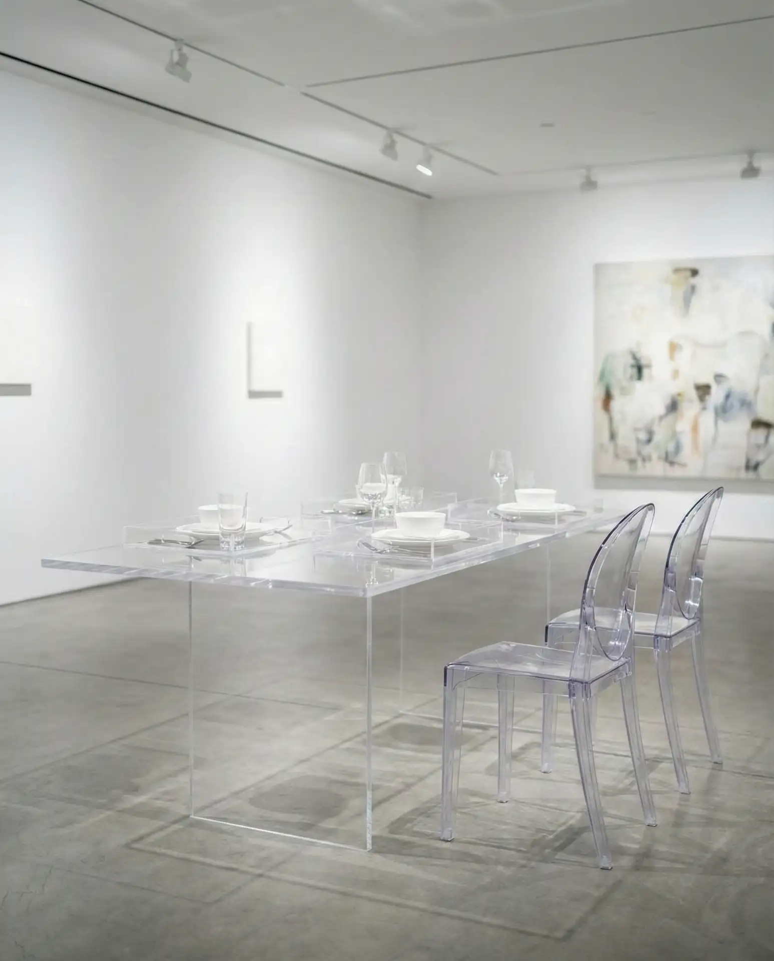 Modern Acrylic and Lucite Buffet for Contemporary Events 1