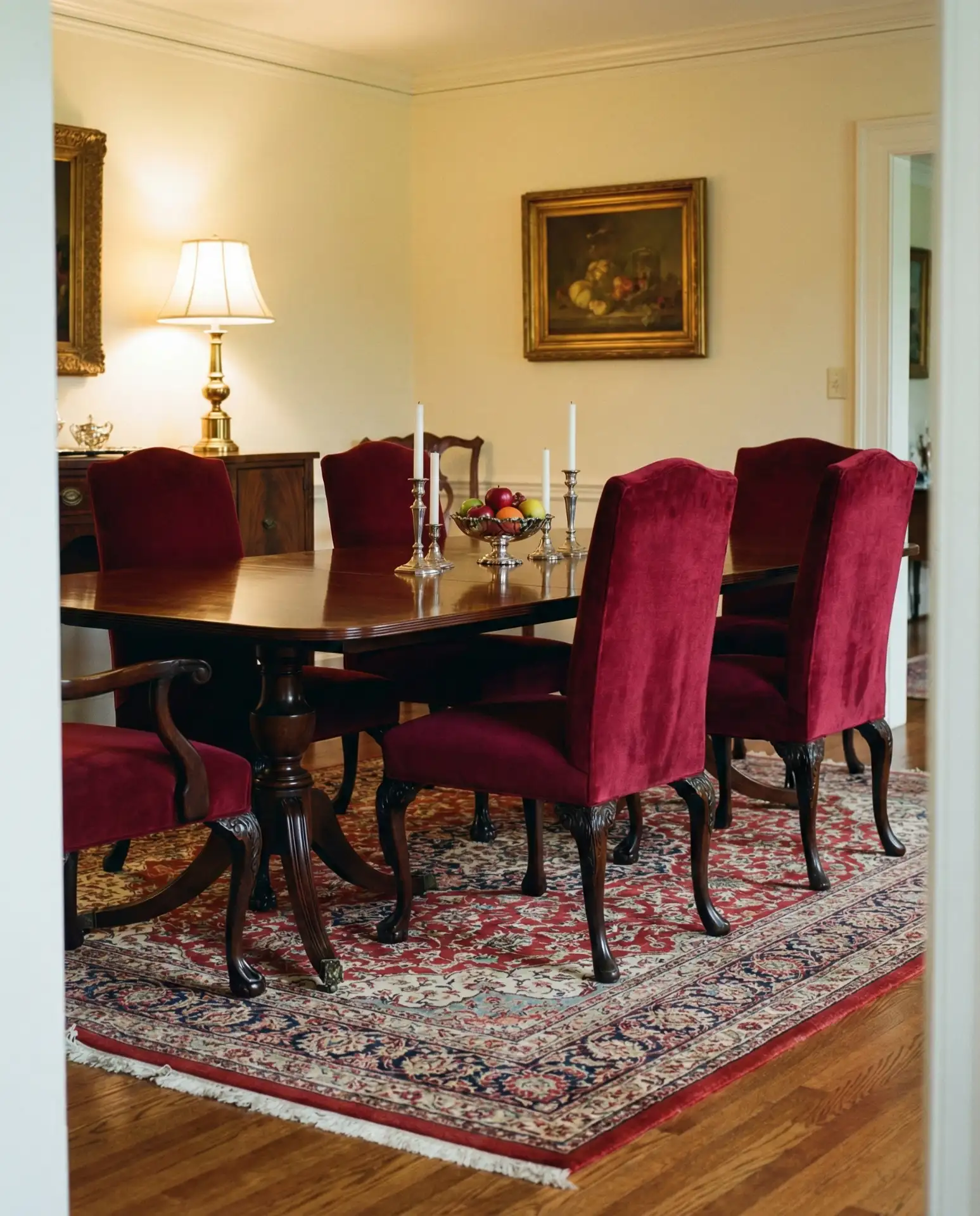 Statement-Making Red Dining Chairs 1