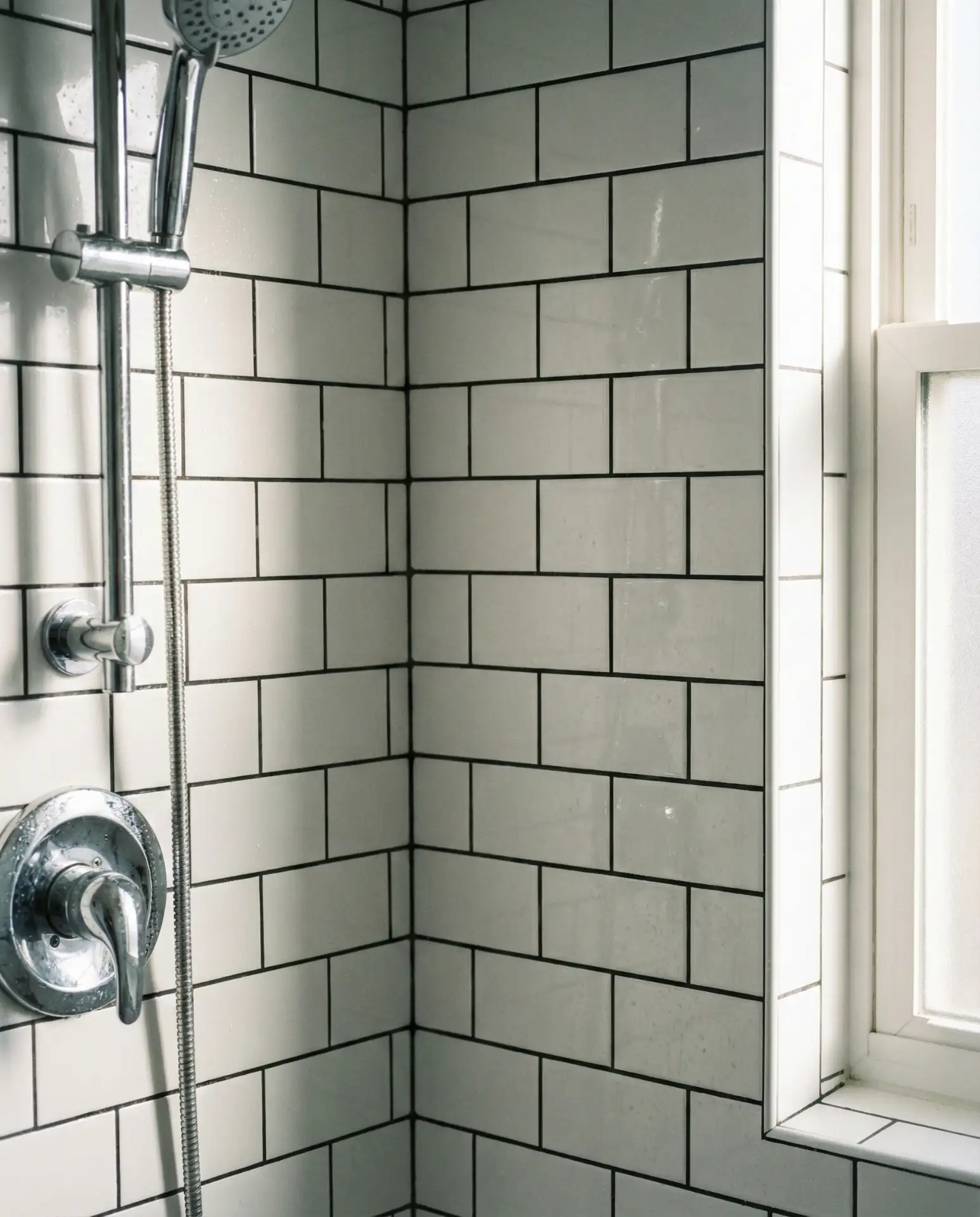 Subway Tiles with Contrasting Grout for Shower Surrounds 2
