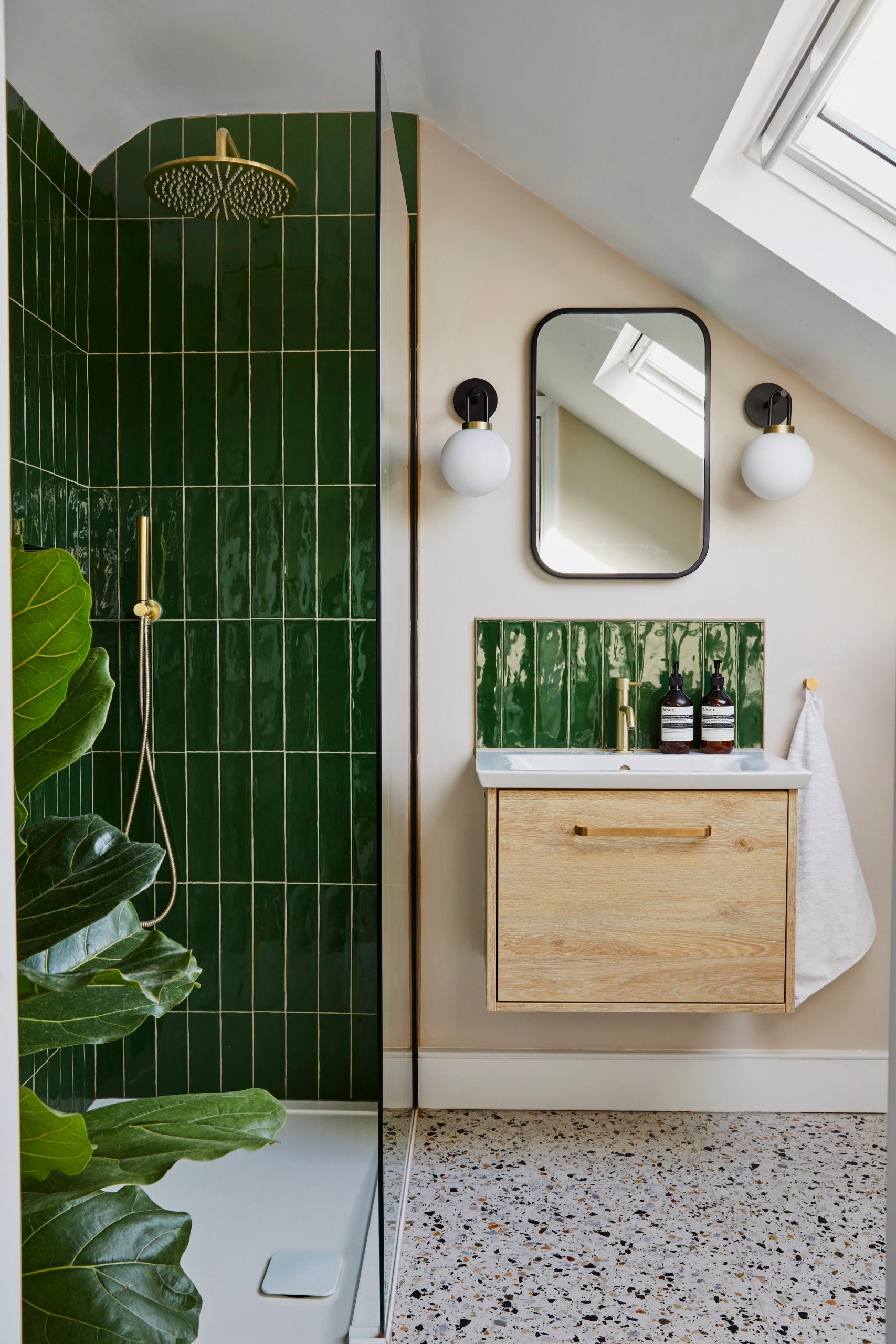 19 Green Bathroom Ideas – Green Bathrooms