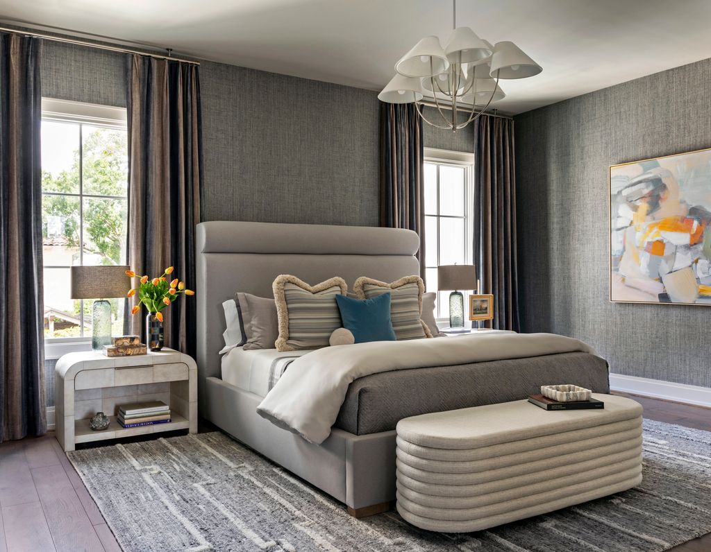 20 Dark Bedroom Ideas Featuring Moody Colors for Deep Sleep | Architectural Digest