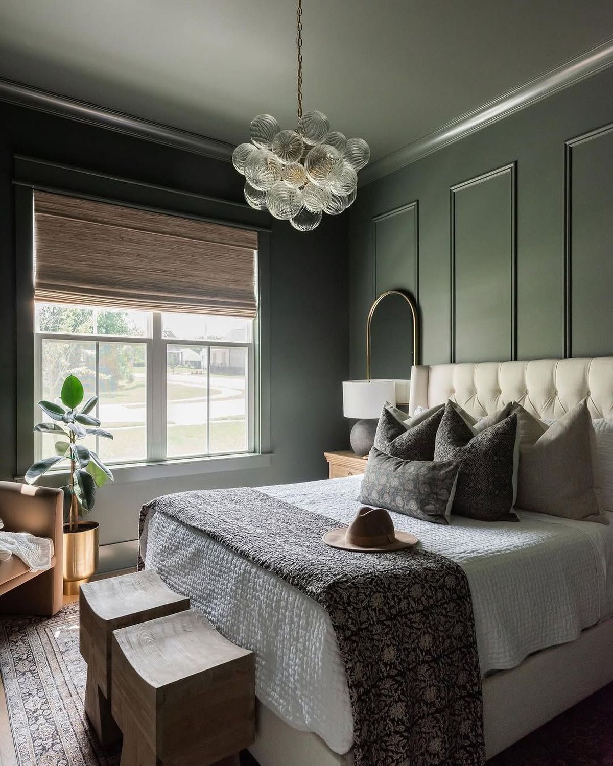 20 Green Bedroom Ideas for 2026 That Make White Walls Feel Like a Missed Opportunity