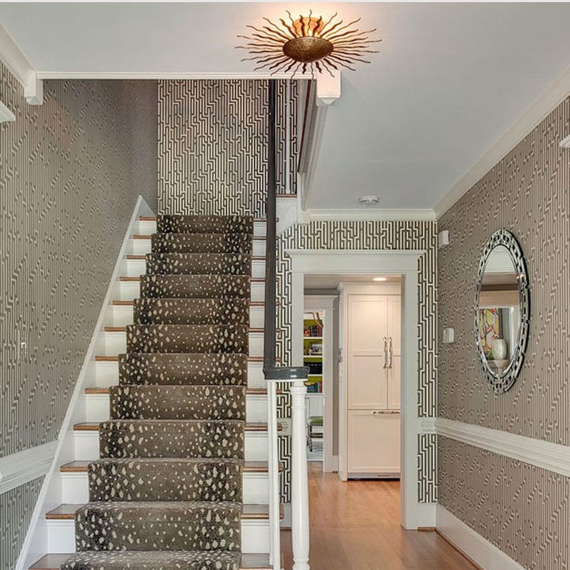 24 Wallpapered Foyers For a Gorgeous Home Entrance