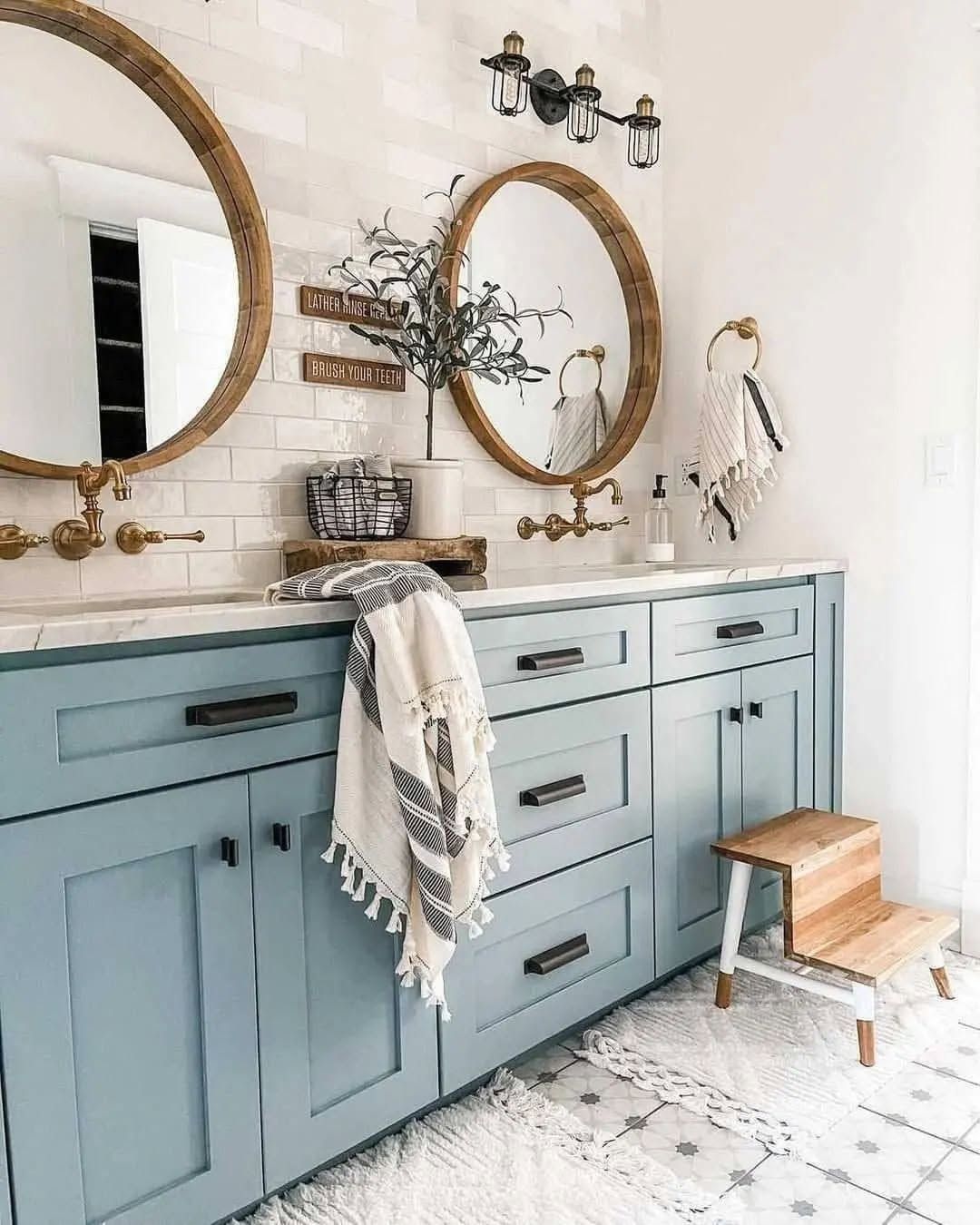 25 Farmhouse Bathroom Ideas for 2026 No One Shows Yet, But They're Already Redefining 'Modern Grit'
