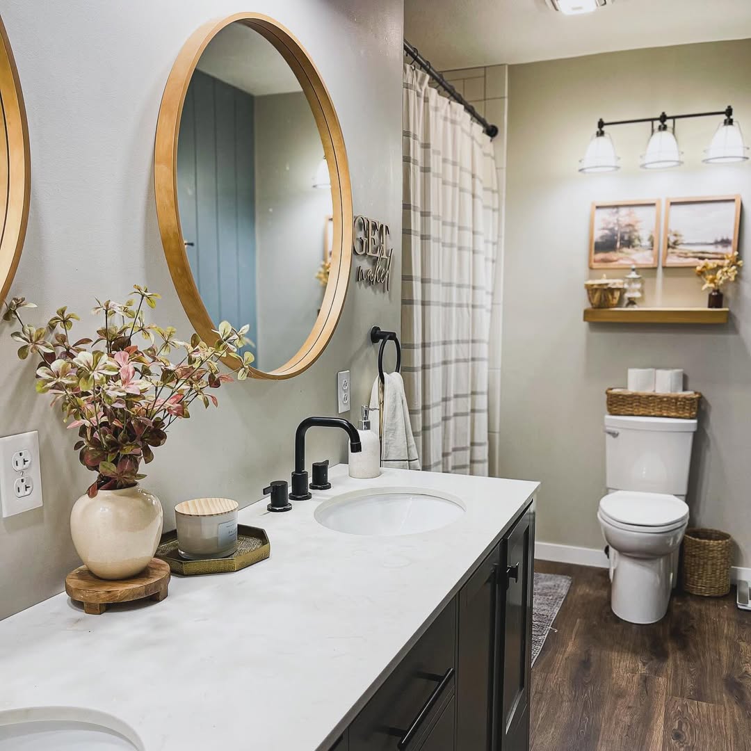 30 Modern Farmhouse Bathroom Ideas Doing Something Most Trendy Bathrooms Completely Miss