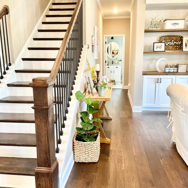 30 Stunning Modern Farmhouse Staircase Ideas