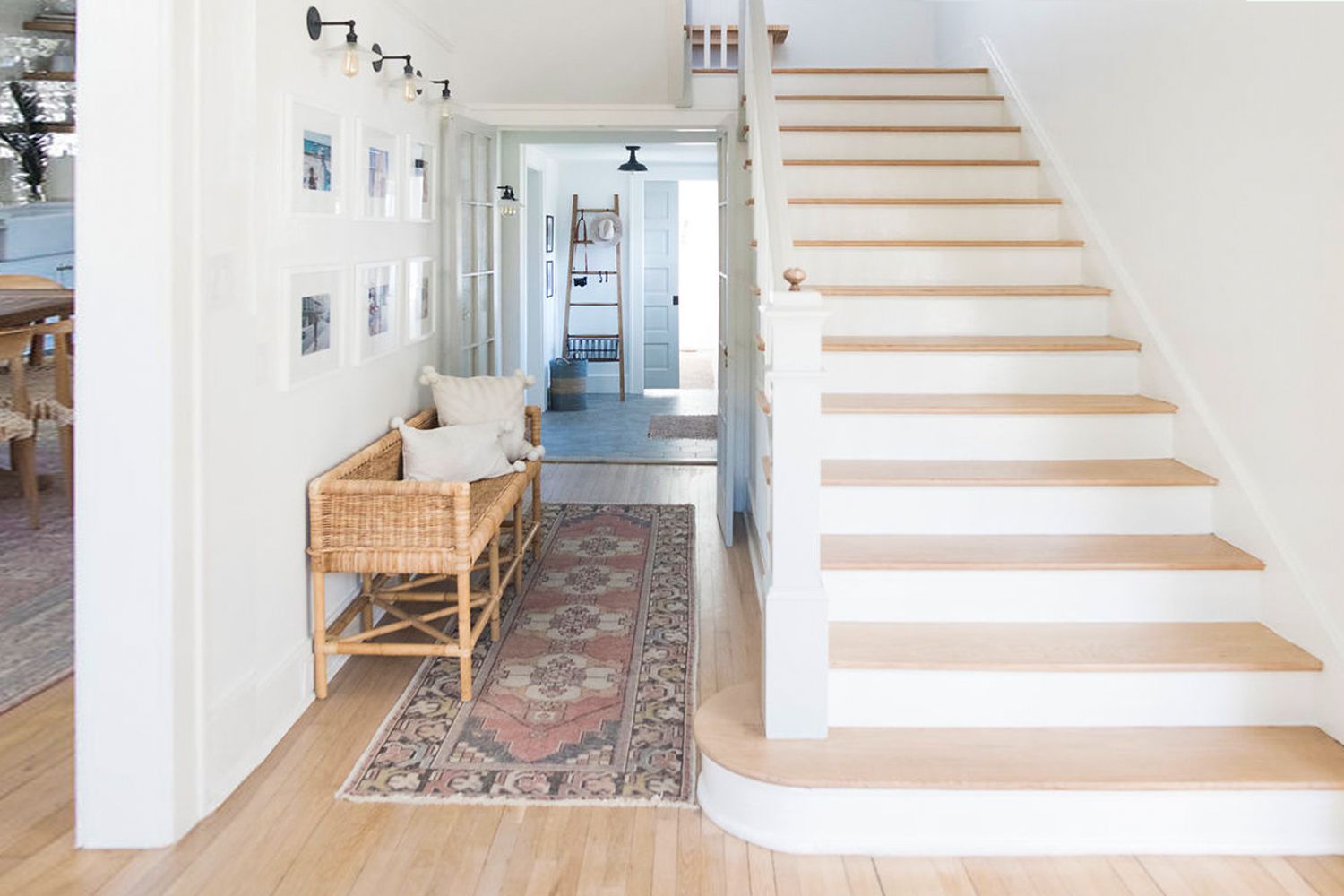 52 Best Foyer Ideas for a Stylish Entryway