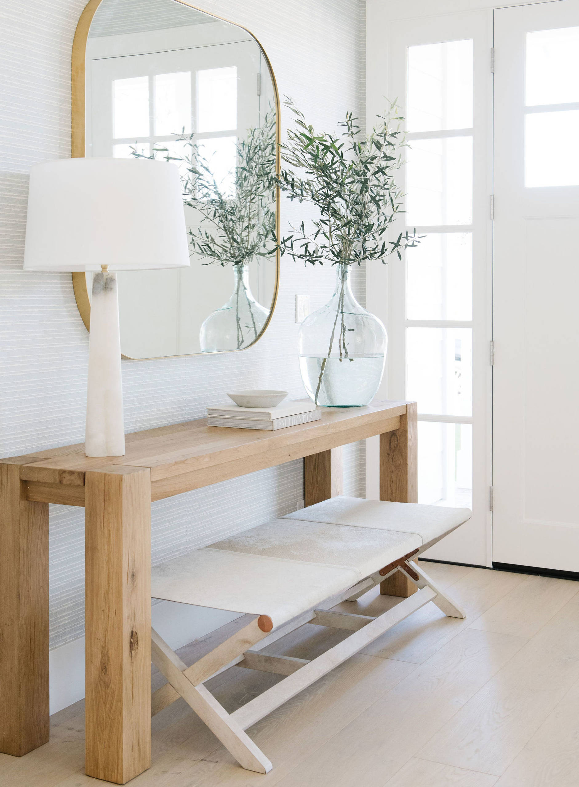 75 Coastal Entryway Ideas You'll Love - April, 2026 | Houzz