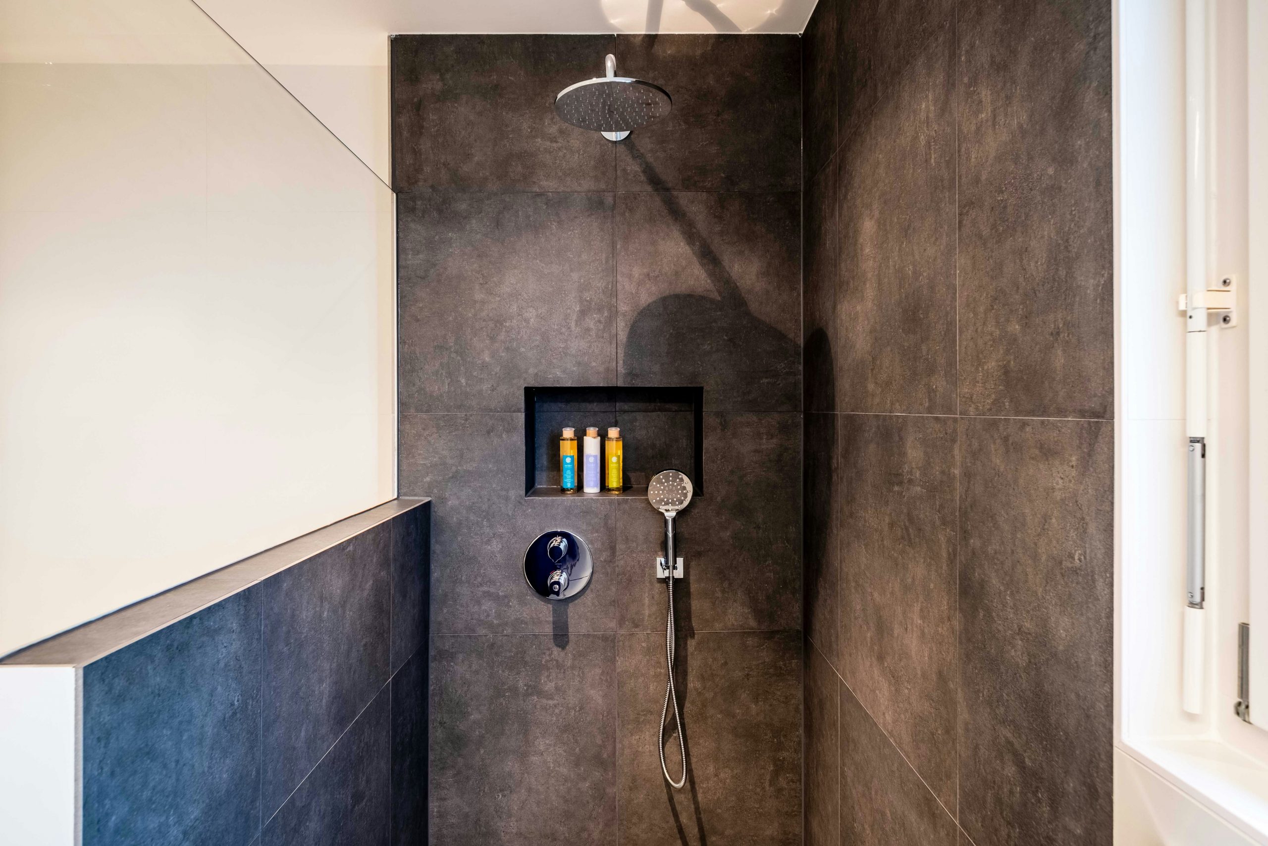 bathroom shower walk in - Home Renovation by iR immo RENOVATION 