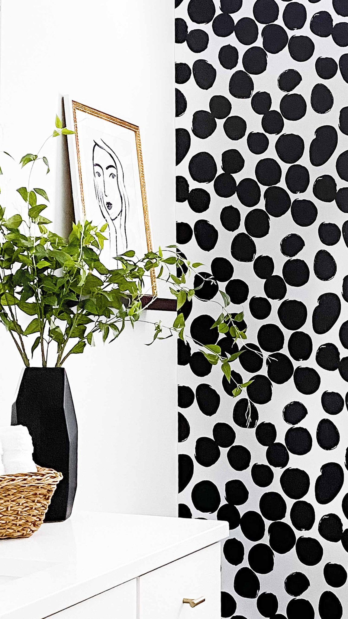 Guest Bathroom Wallpaper Remodel Featuring Bold Removable Wallpaper | Livettes Wallpaper