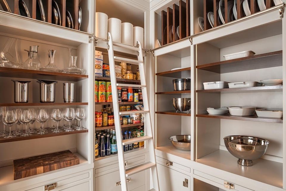 Kitchen Pantry Cabinets—What Top Designers Always Get Right