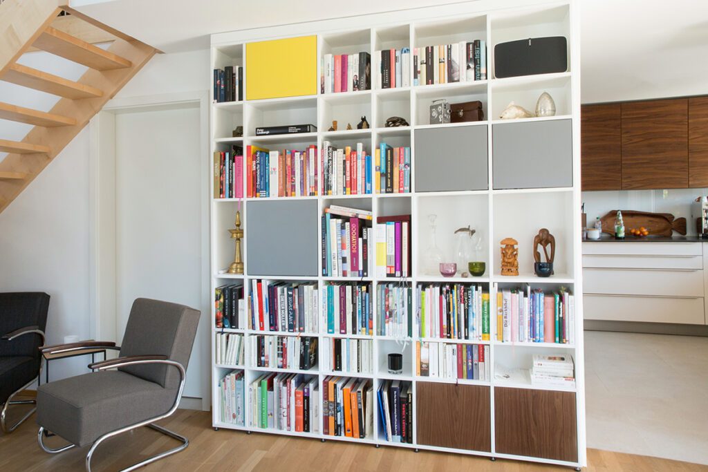 Maximize Space in Small Rentals with Smart Storage Solutions