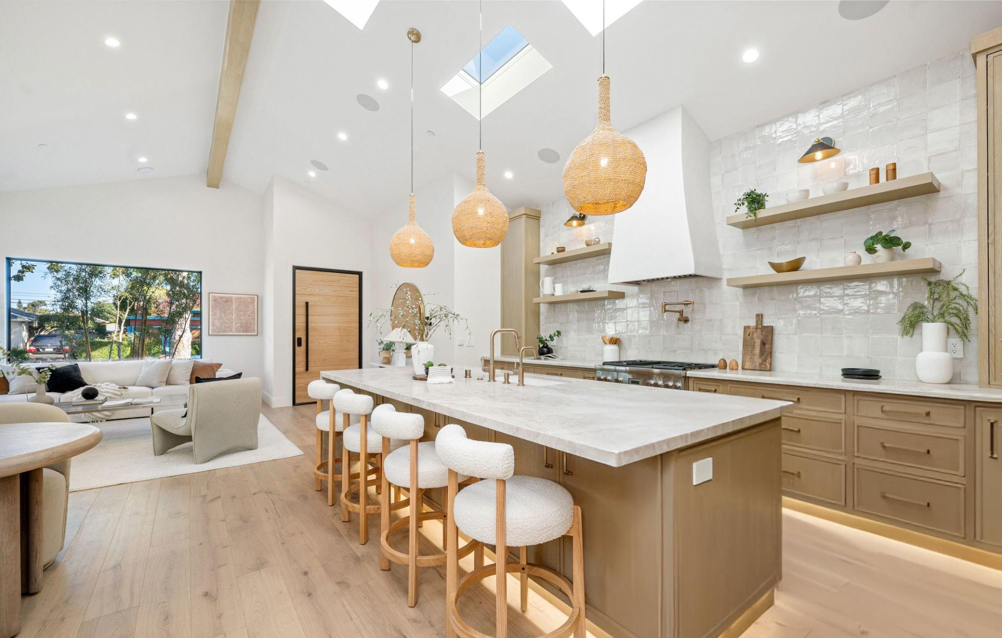 Open Concept Kitchen Layouts: Pros, Cons, and Design Tips for Modern Homes | Cosmo Appliances