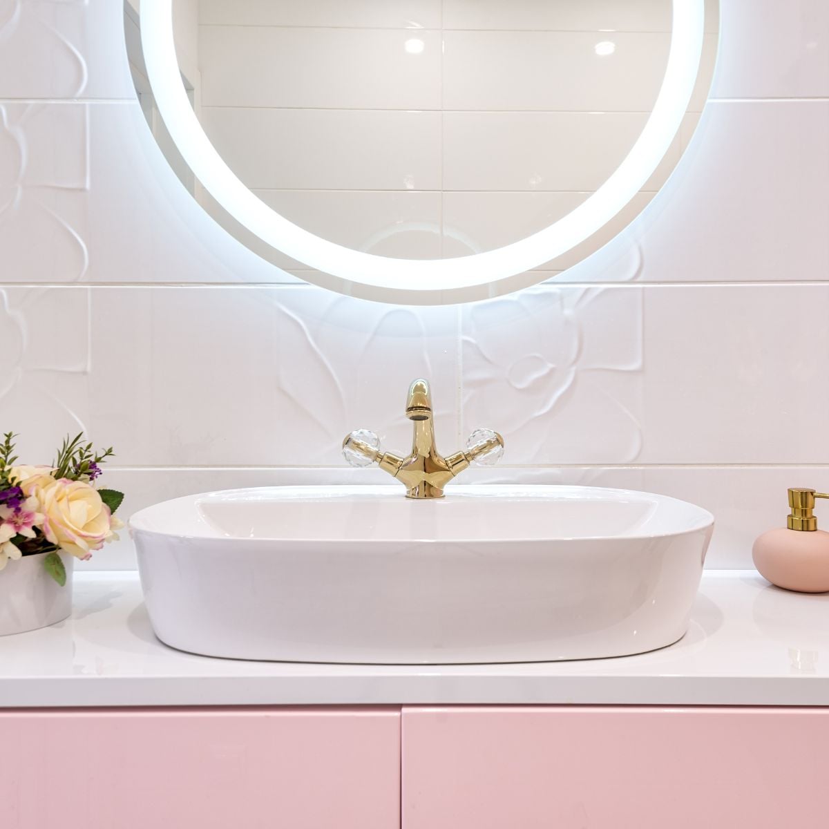 Teenage Girl Bathroom Ideas: Transforming Your Teen's Bathroom into a Stylish and Functional Space