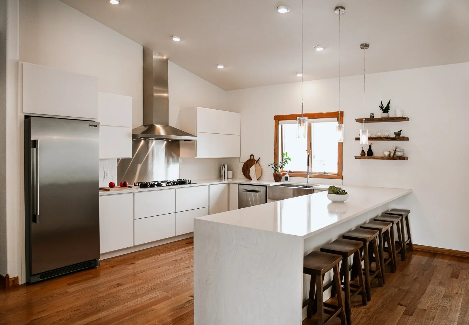 Warm Quartz Countertops: Timeless Style for Your Kitchen — Helmut Cabinetry