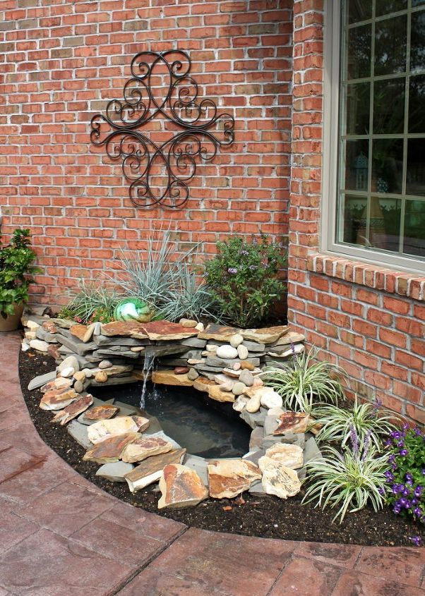 10 Mini Water Features to Add Zen to Your Garden | Hometalk