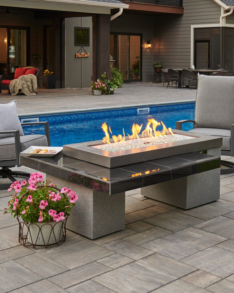 10 Tips to Make Your Backyard an Oasis | Outdoor GreatRooms