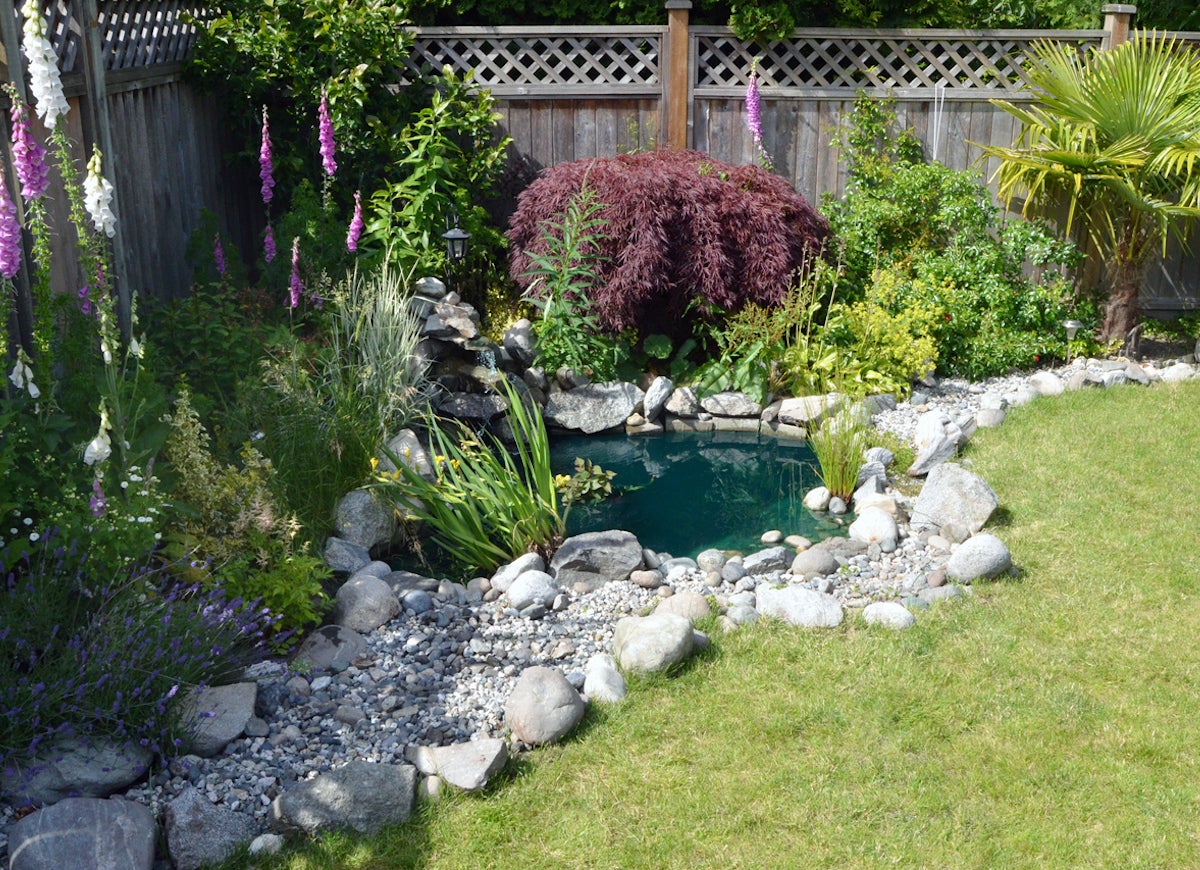 10 Water Features to Make Any Backyard Landscape Complete - Bob Vila