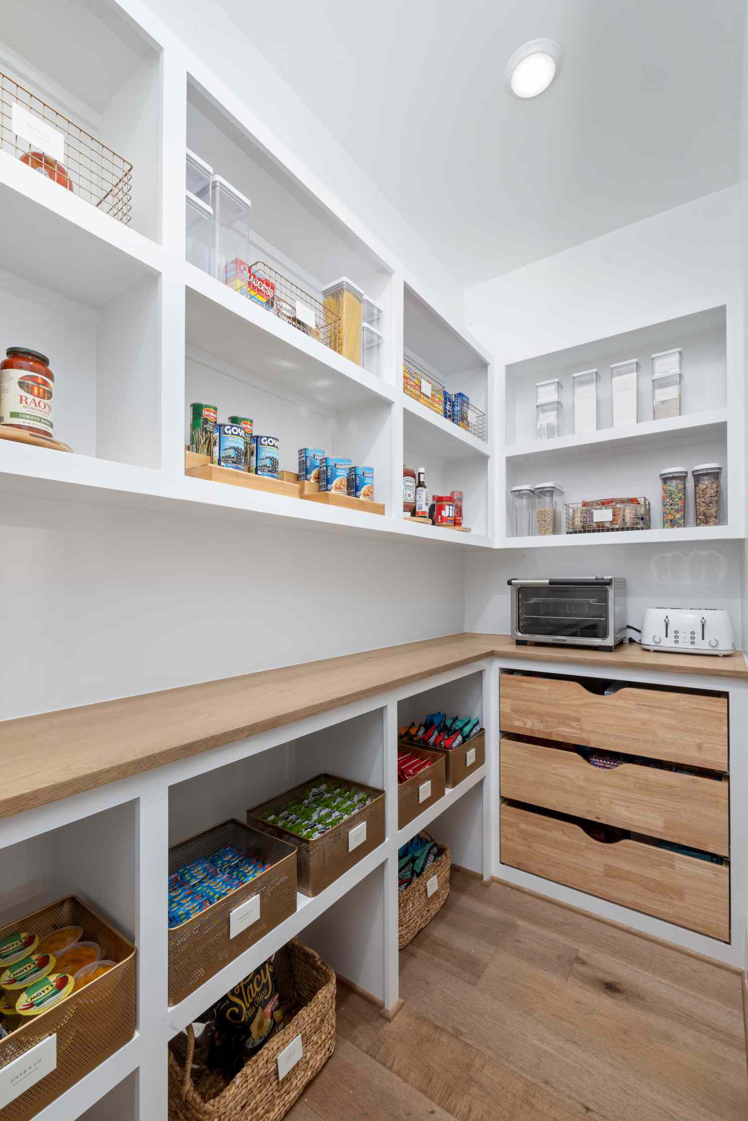 13 Pantry Organization Ideas To Transform Your Kitchen