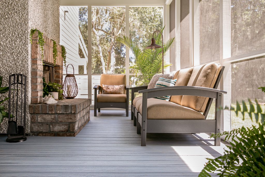 16 Creative Screened-In Porch and Deck Ideas for your Home | Trex