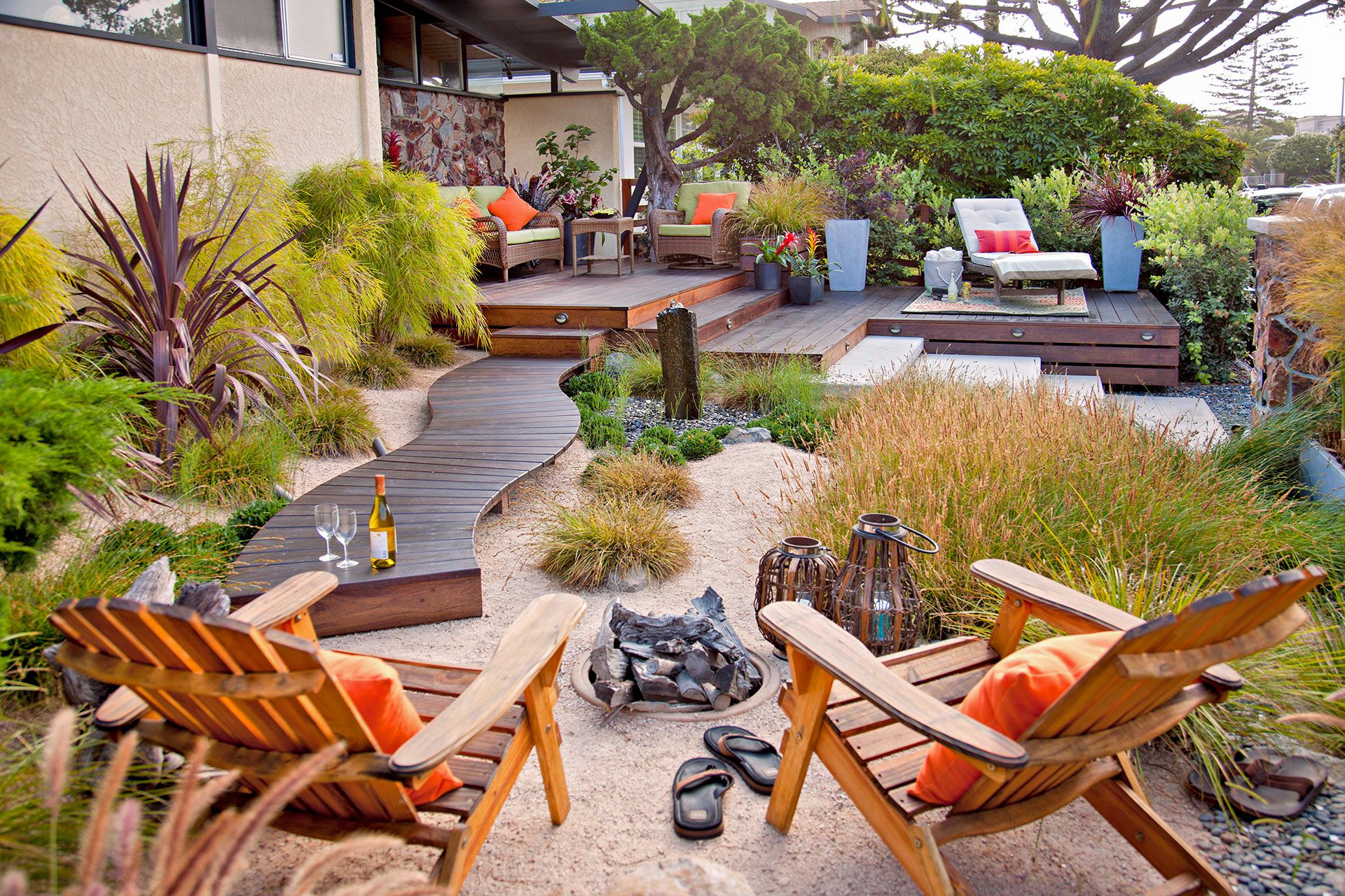 16 Small-Space Landscaping Ideas to Make the Most of Your Plot