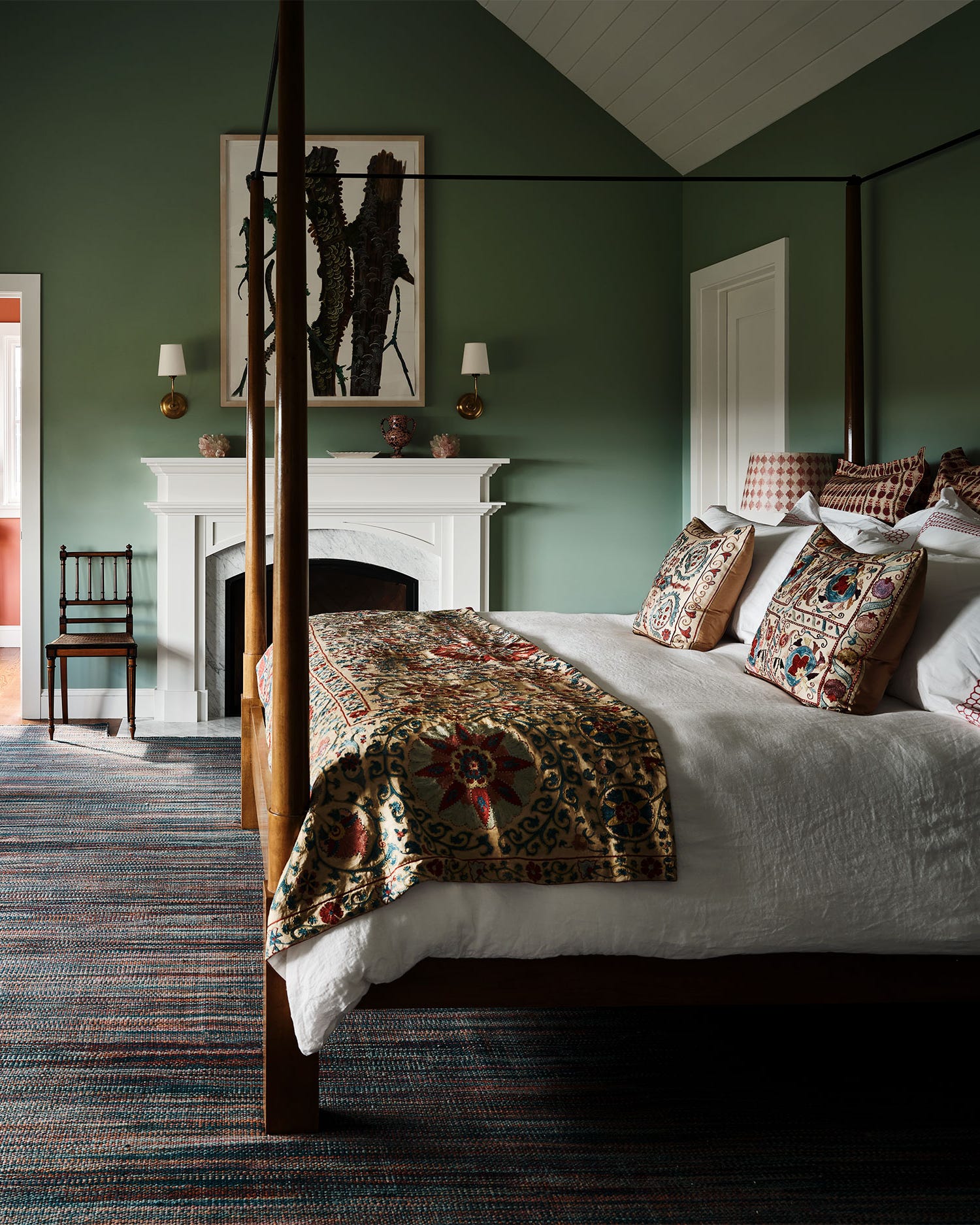 20 Dark Green Bedroom Ideas for a Serene Sleeping Space in 2025