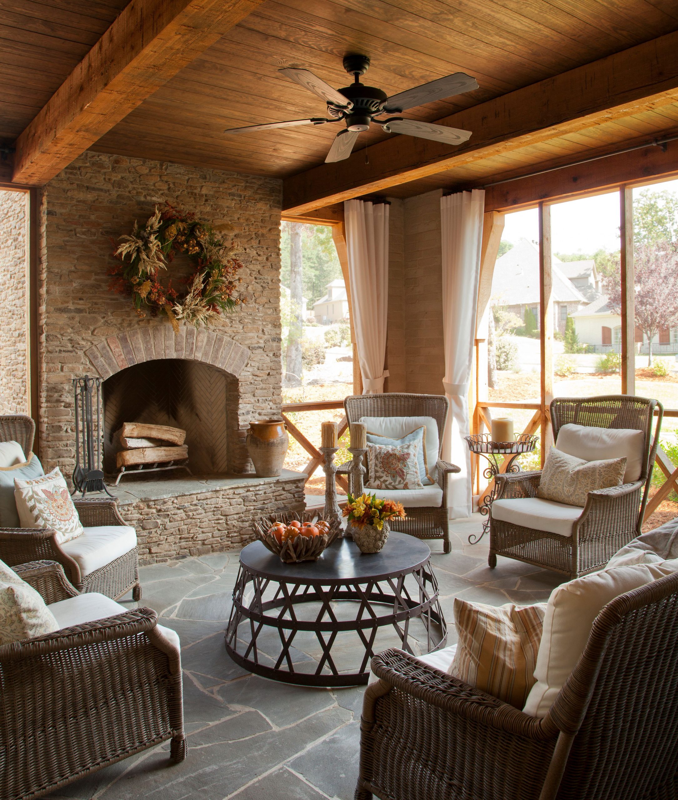 20 Screened-In Porch Ideas for an Inviting Outdoor Escape