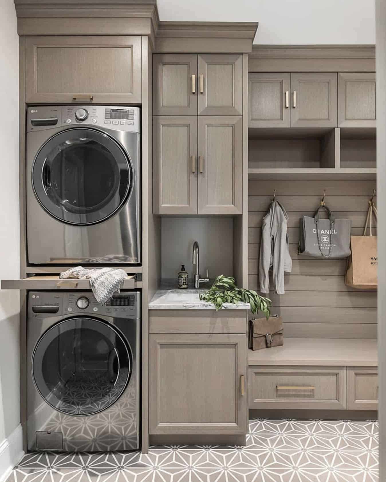 21 Amazing Ideas for Laundry Rooms with Stacked Washer Dryers