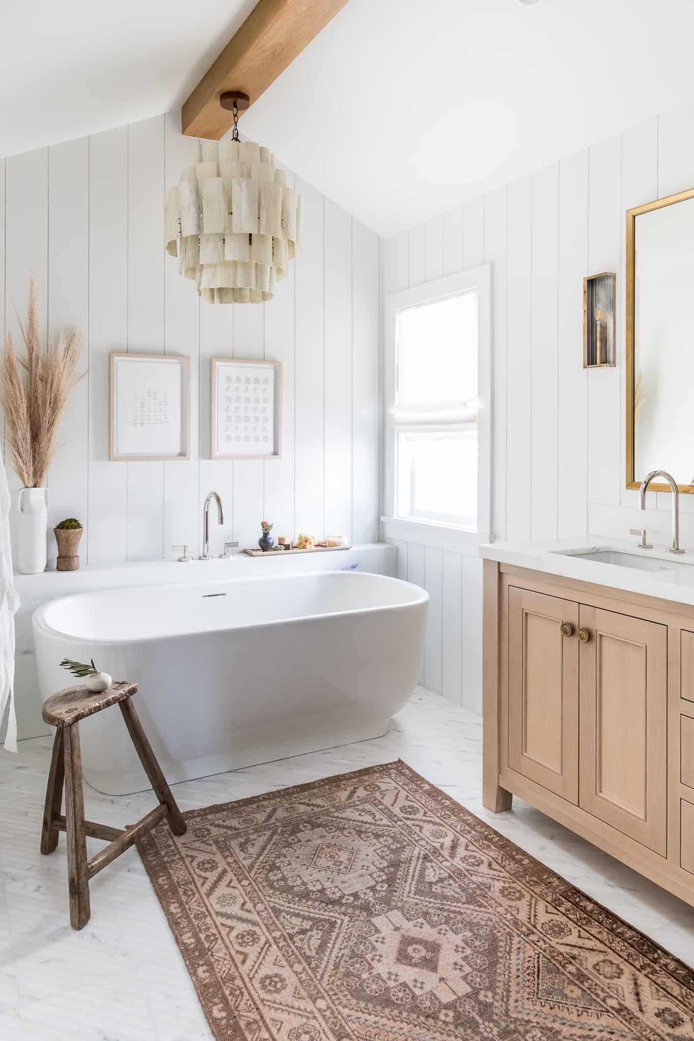 21 Best Scandinavian-Style Bathrooms