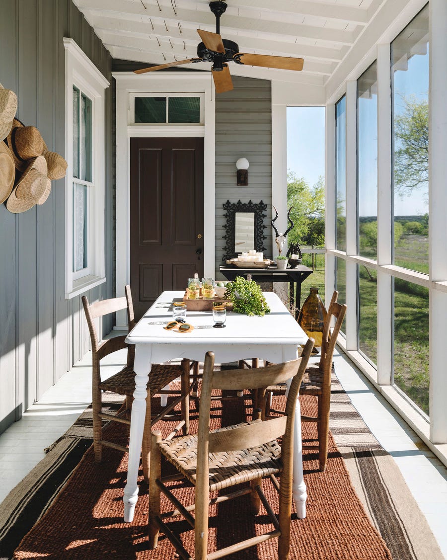 23 Screened-In Porch Ideas for a Year-Round Dreamy Retreat