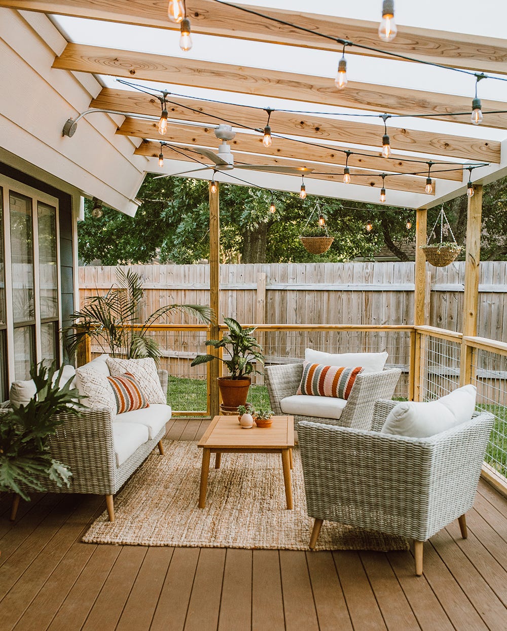 24 Backyard Lighting Ideas to Upgrade Your Patio