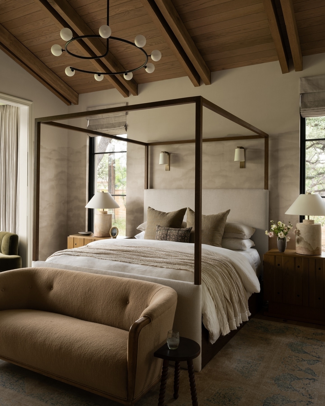25 Master Bedroom Ideas for 2026 That Designers Use When the Room Feels “Almost Right”