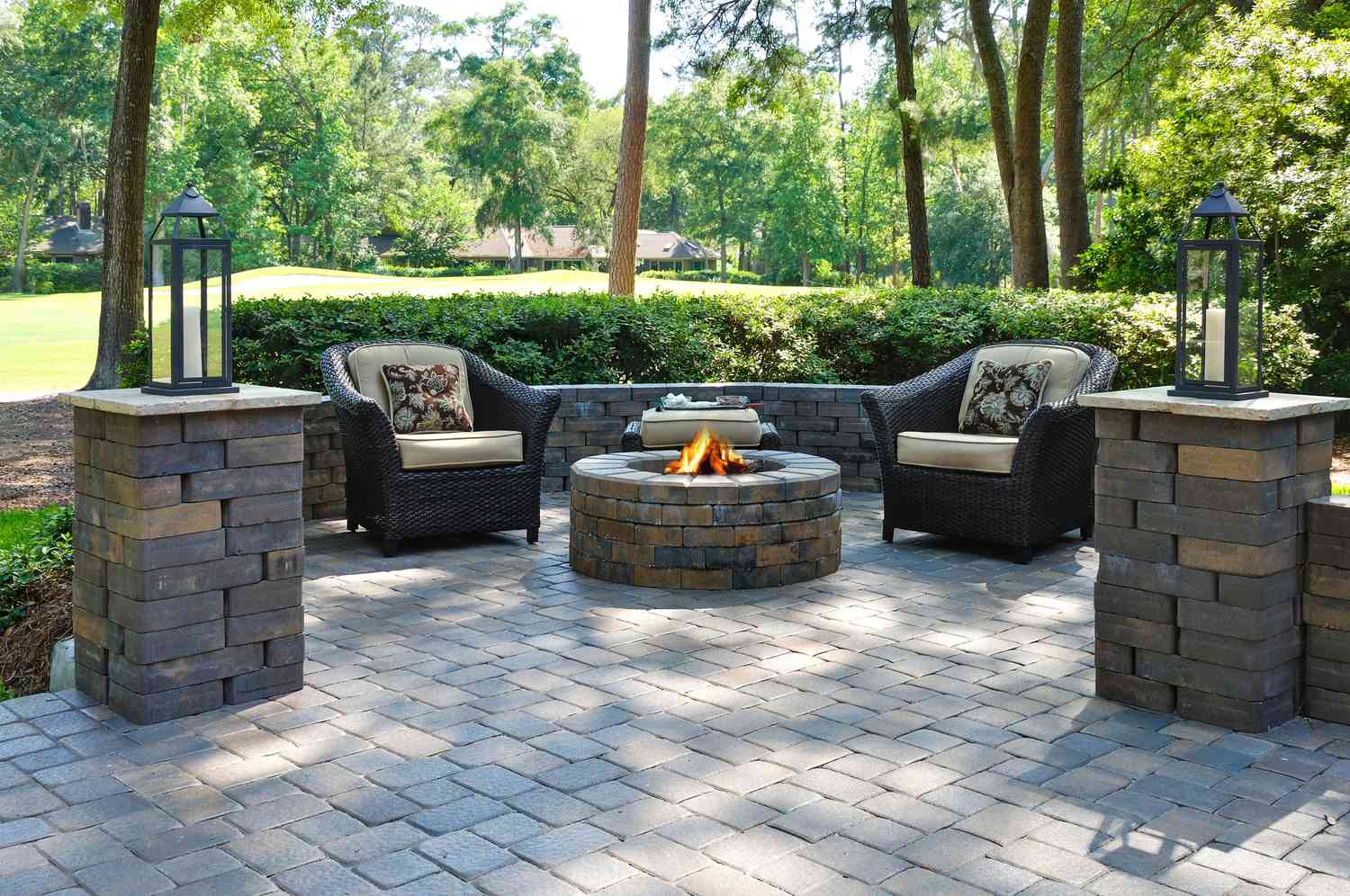 30 Fire Pit Ideas That Bring Year-Round Coziness to Your Yard