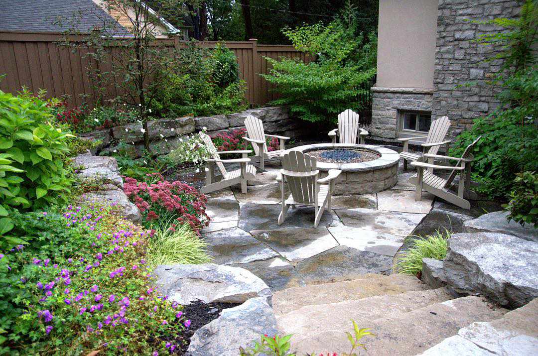 43 Backyard Ideas on a Budget