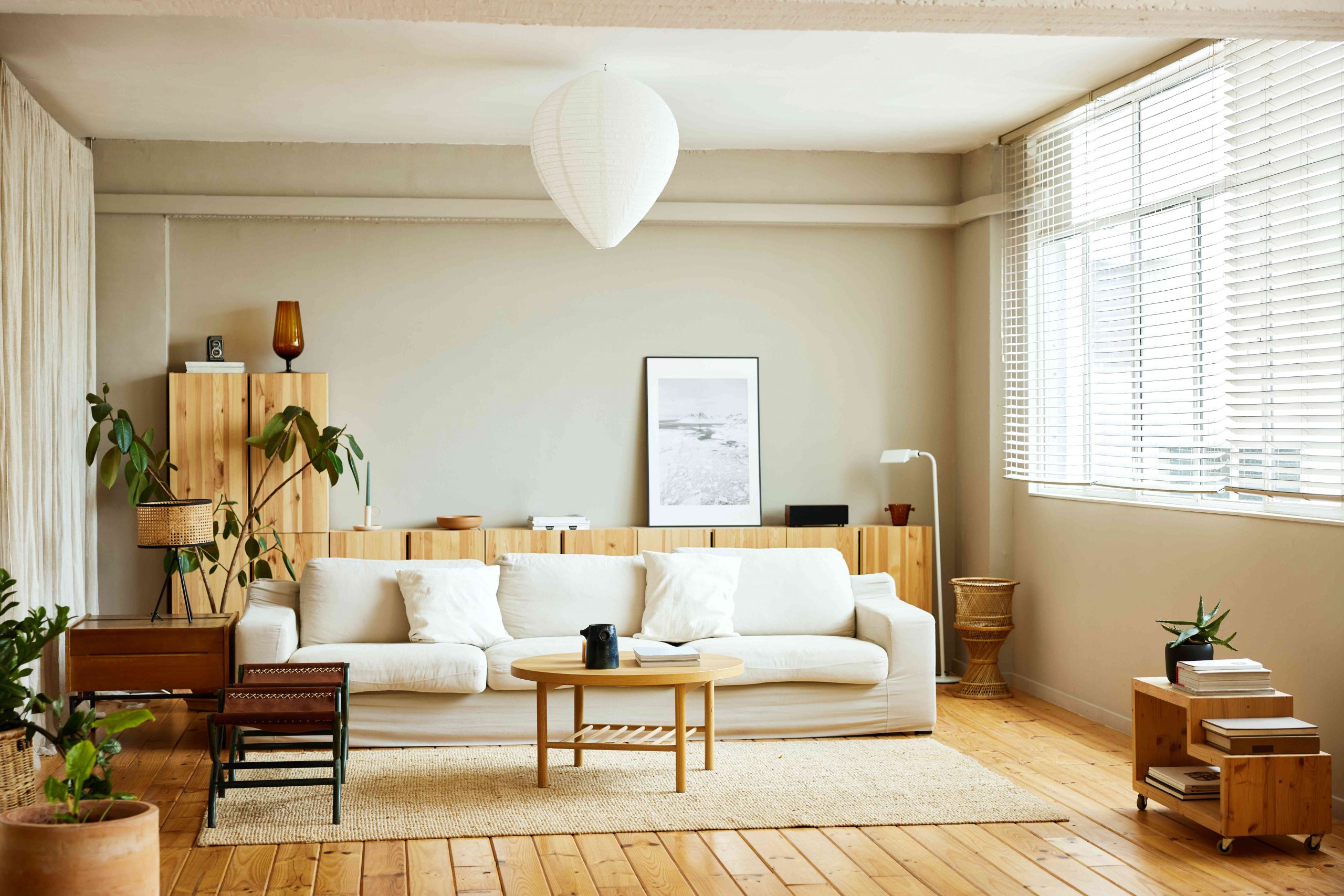 50 Aesthetic Living Rooms That Are Oh-So-Cozy