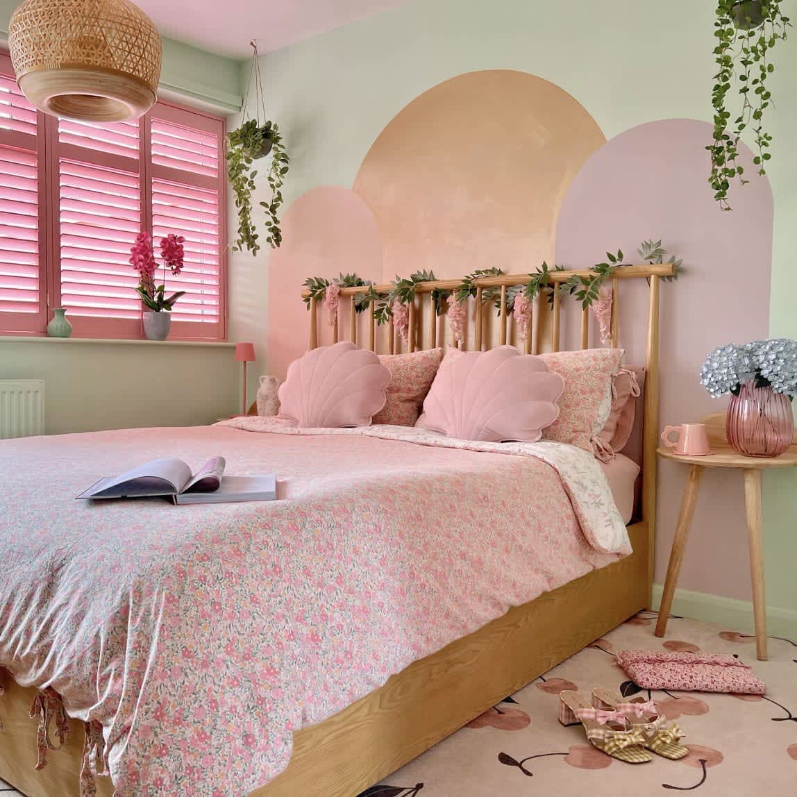 50+ Gorgeous Pink Bedroom Ideas (With Photos of All!) | Apartment Therapy