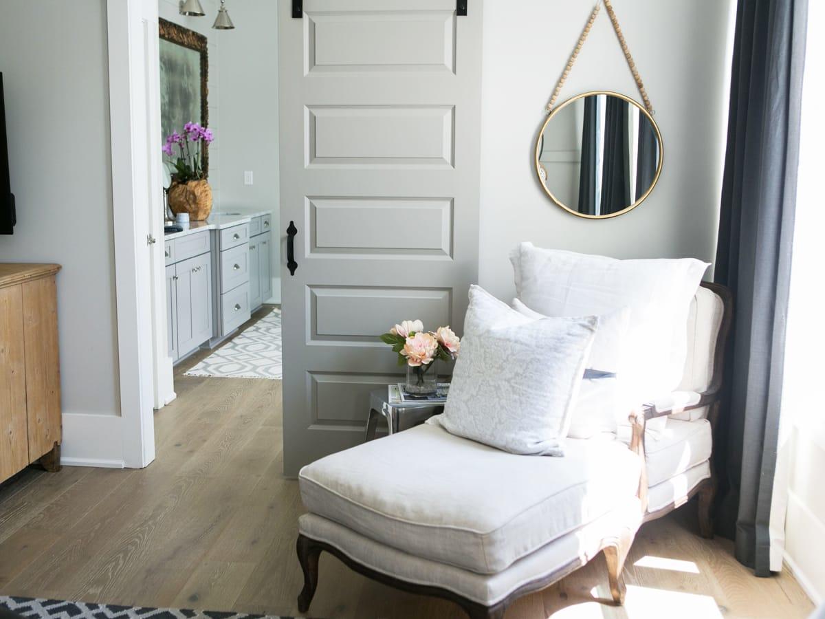6 Ways to Decorate a Corner | Pop Talk | SwatchPop!