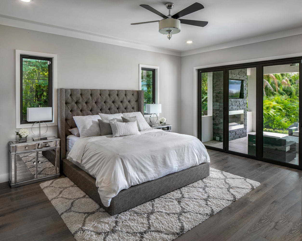 75 Modern Bedroom Ideas You'll Love - May, 2026 | Houzz
