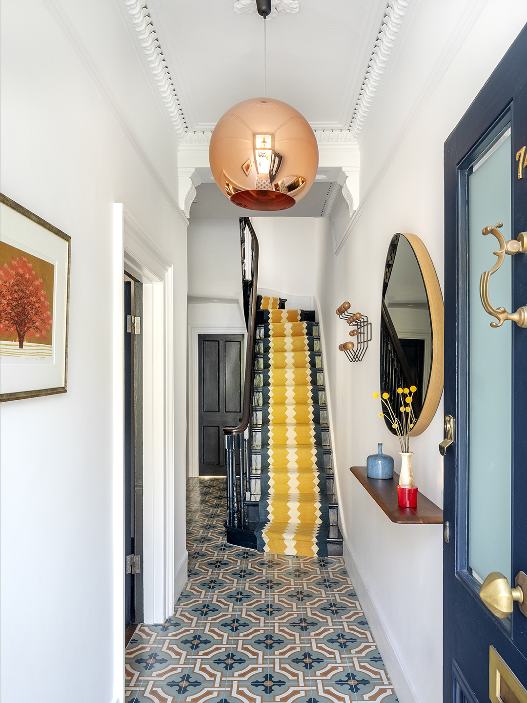 8 Ideas I Stole From British Designers for My Narrow Entryway