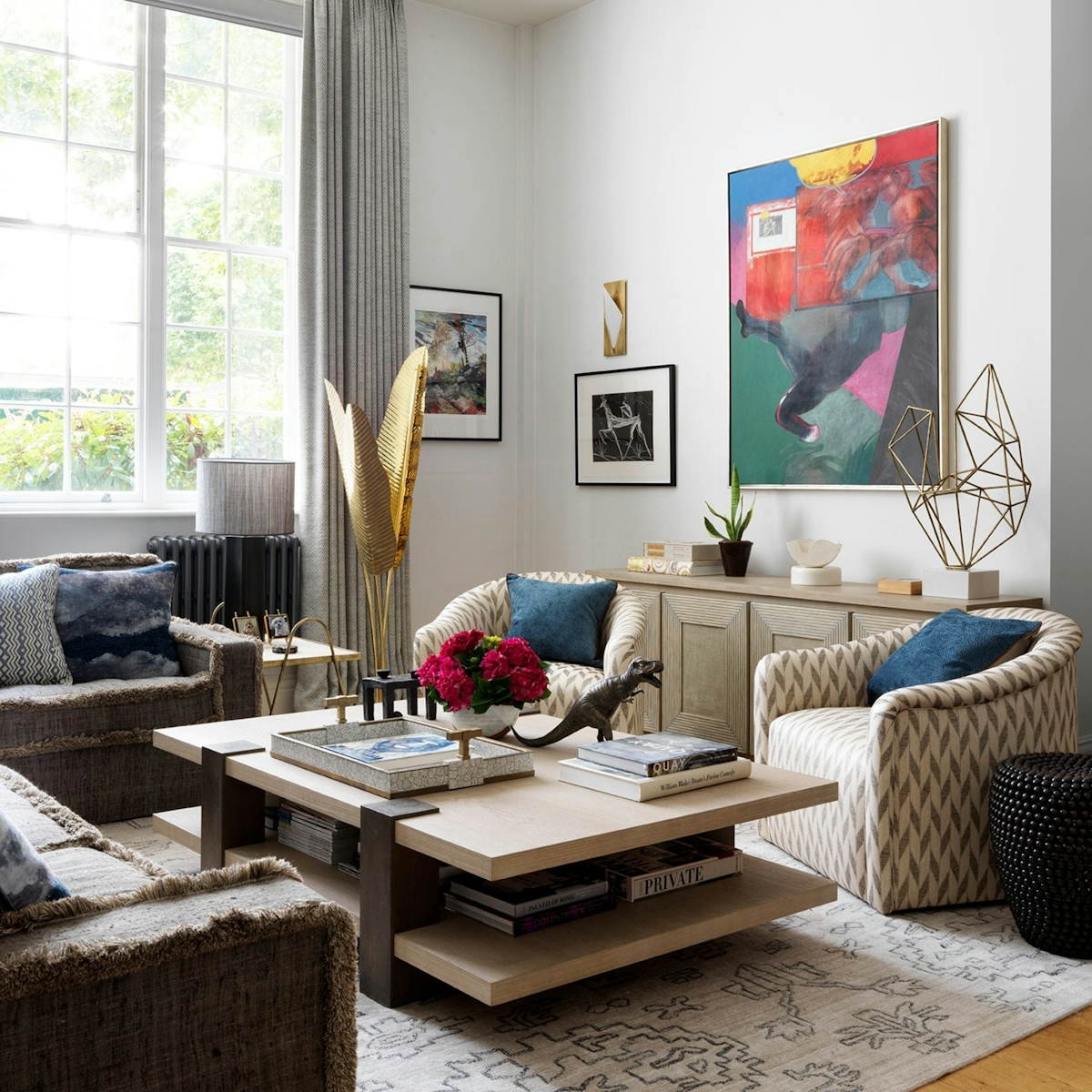 9 Ideas To Decorate Empty Living Room Corners | LuxDeco