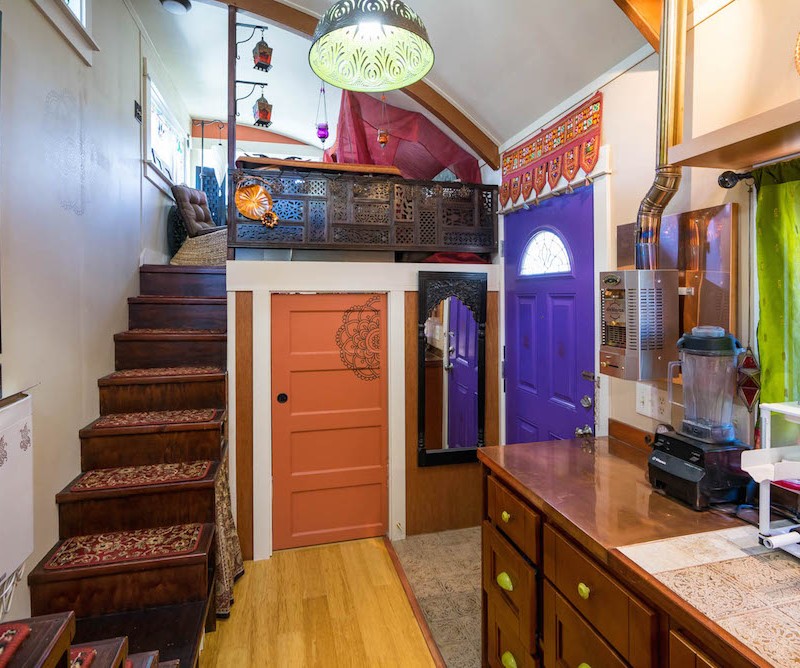 Anitas-Lilypad-Tiny-House-stairs – LifeEdited