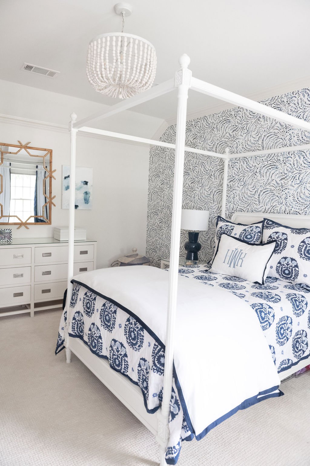 Beautiful Blue and White Teen Bedroom – Alicia Wood Lifestyle