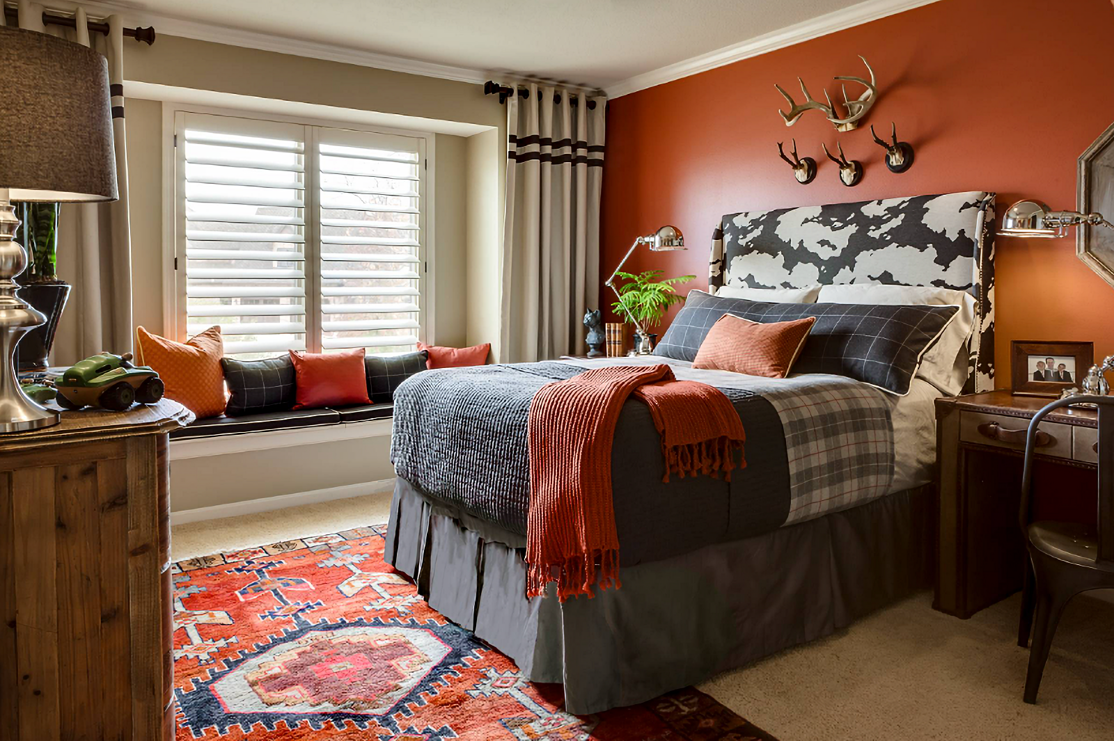 Colorful and Cozy: Surprising Burnt Orange Bedroom Ideas - Town & Country Living