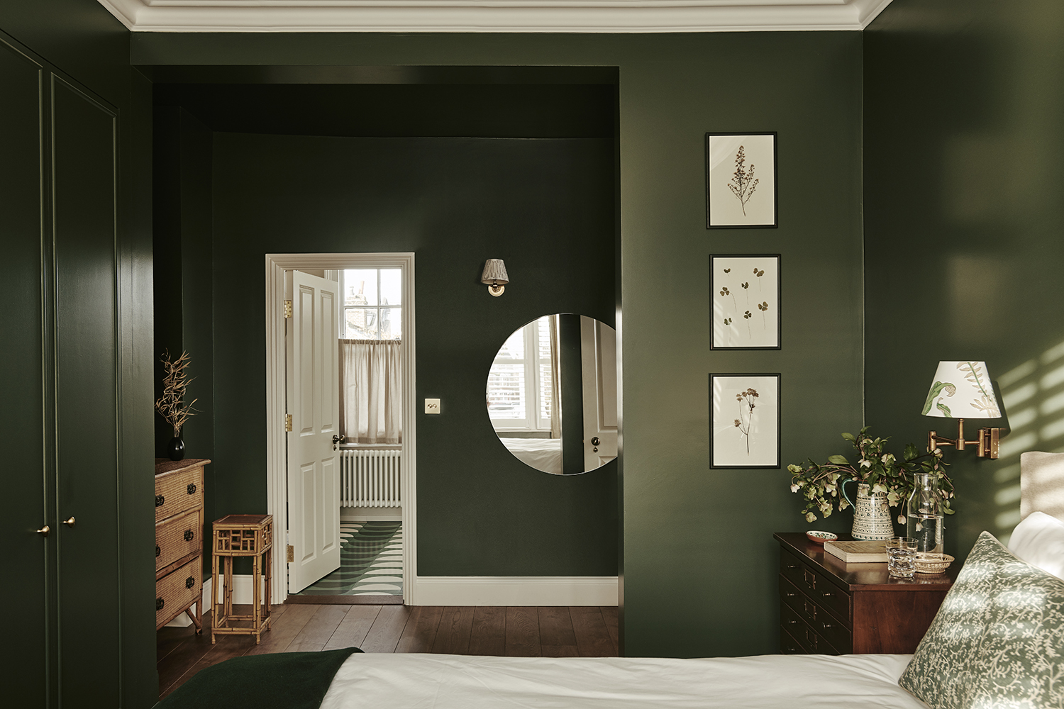 Earth tone bedroom ideas – 8 ways to create a grounded space | Livingetc