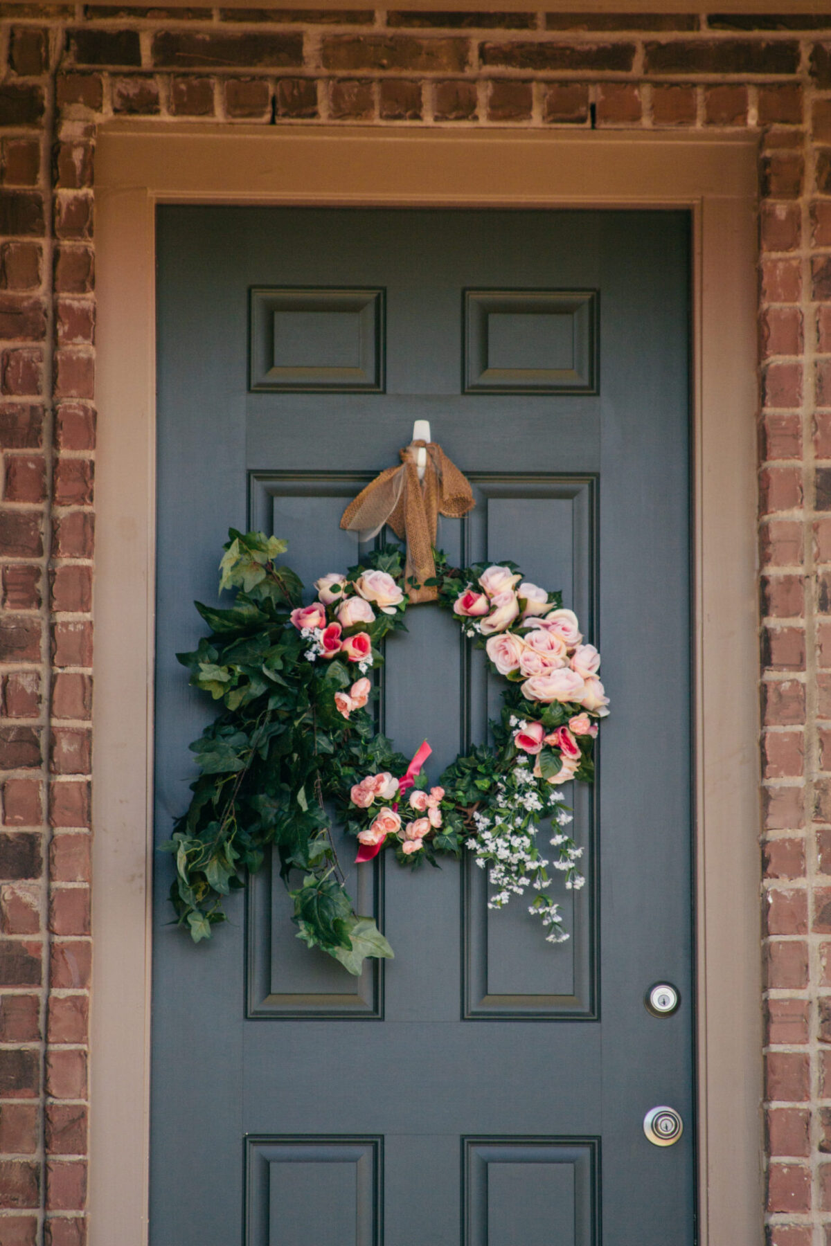 Front Door Ideas: Seasonal Colours & Decor Tips | GFD Homes