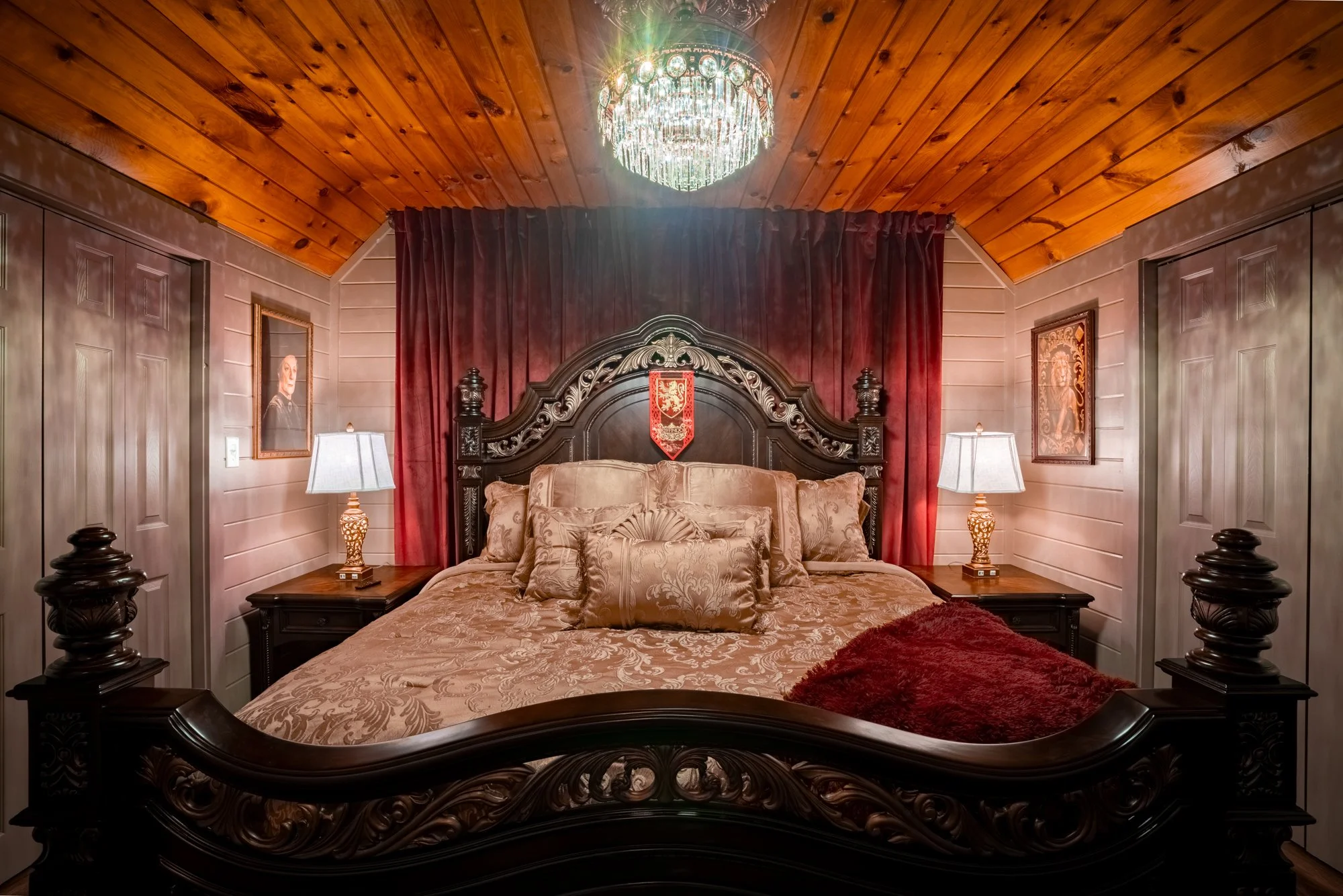 Gryffindor Bedroom Photo Gallery | The Wizard Hideout