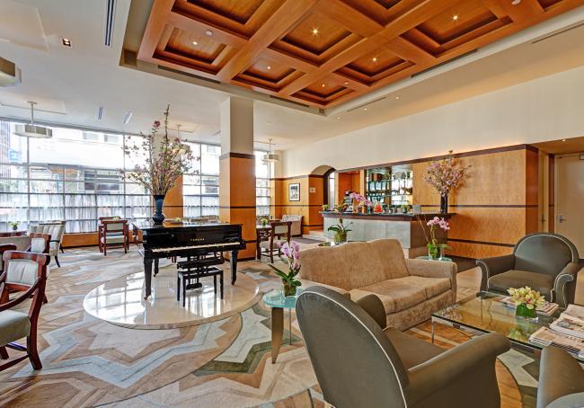Hotel Giraffe New York City | Boutique Hotel NYC | Clubroom & Lounges
