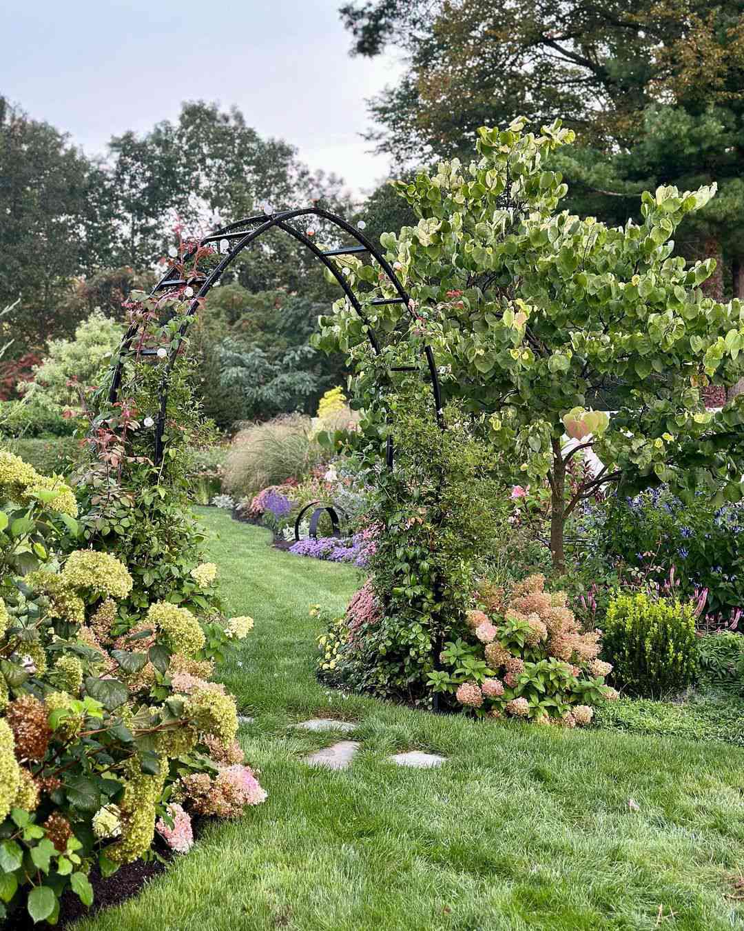 How to Create a Secret Garden Right in Your Own Backyard
